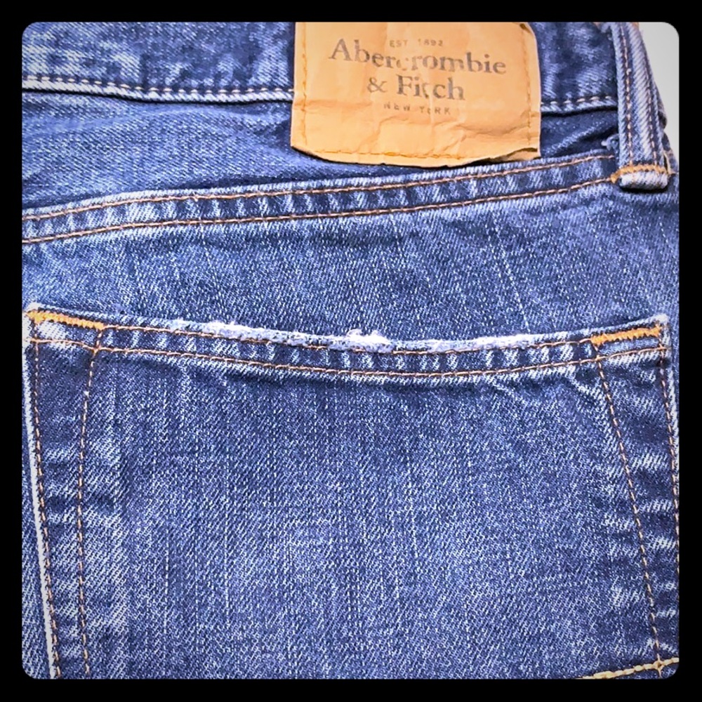 A&F Jeans W32 L32 classic straight preloved